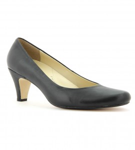 Farah (size 36, 37 only)